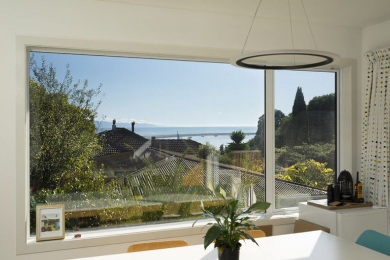 Photo of property in 30 Poynters Crescent, Stepneyville, Nelson, 7010