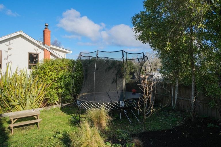 Photo of property in 17 Prestwick Street, Maori Hill, Dunedin, 9010