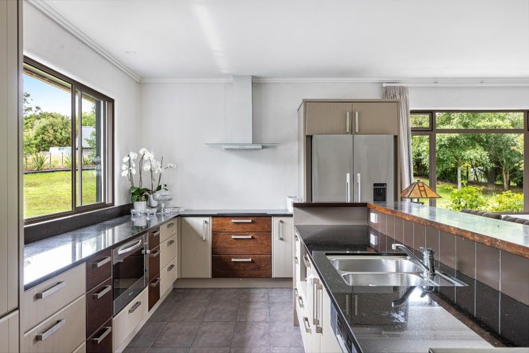 Photo of property in 457 Waitoki Road, Wainui, Silverdale, 0994