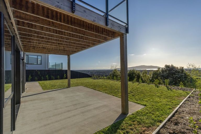 Photo of property in 86 Kotare Street, Waikanae, 5036