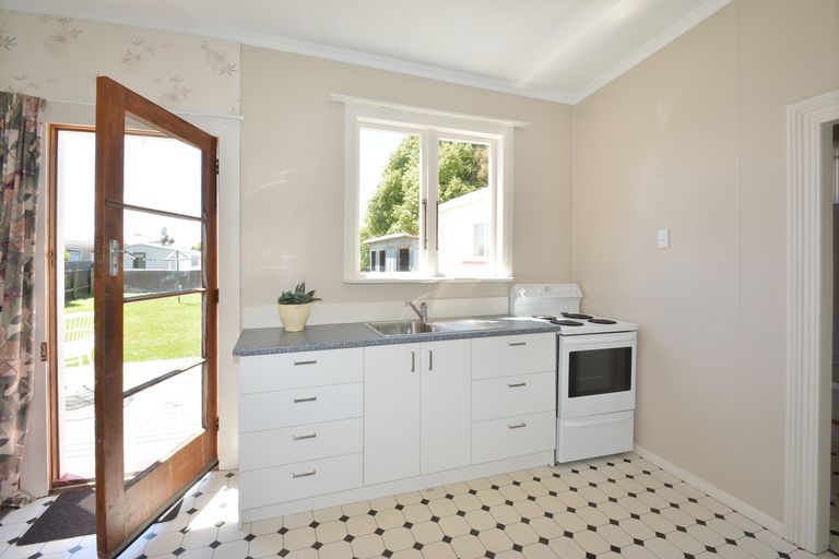 Photo of property in 11 Kings Avenue, Saint Kilda, Dunedin, 9012