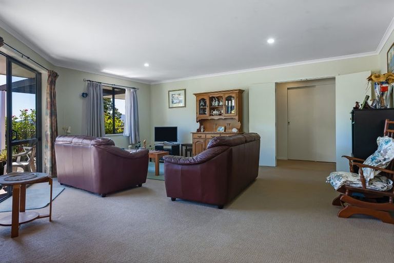 Photo of property in 4 Protea Drive, Cable Bay, 0420