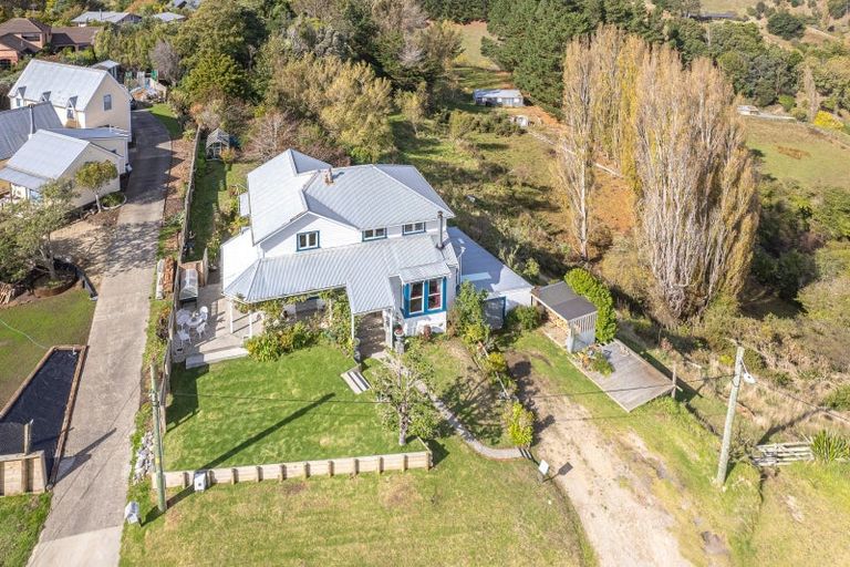 Photo of property in 50 Shakespeare Road, Bastia Hill, Whanganui, 4500