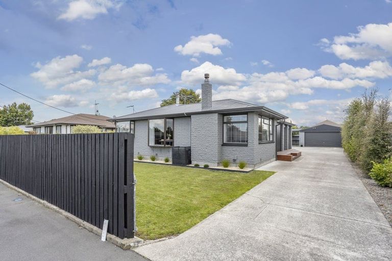Photo of property in 13 East Belt, Rangiora, 7400