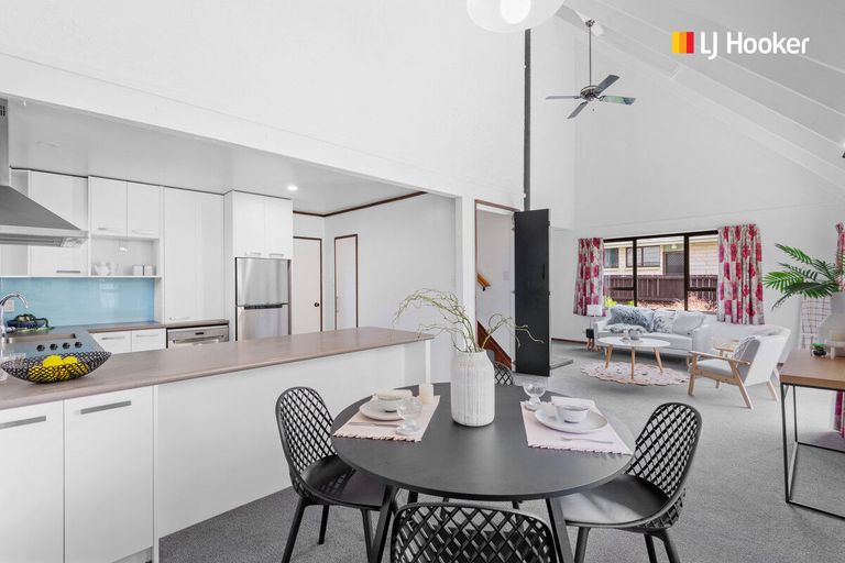 Photo of property in 11 Cedar Crescent, Mosgiel, 9024