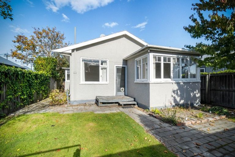 Photo of property in 81 Jeffreys Road, Fendalton, Christchurch, 8052
