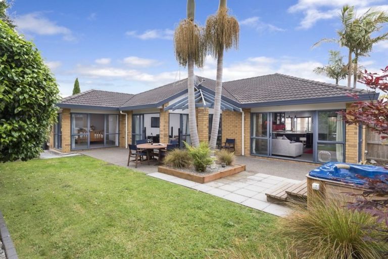 Photo of property in 4 Emyvalie Place, Dannemora, Auckland, 2016