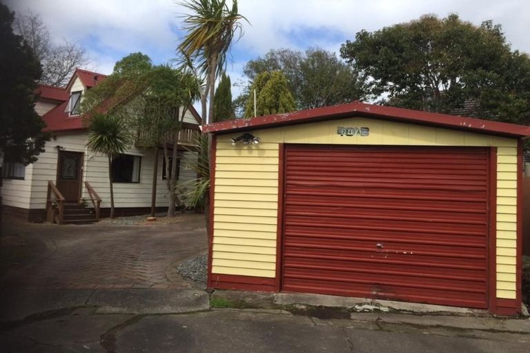 Photo of property in 2/40a Woodglen Road, Glen Eden, Auckland, 0602
