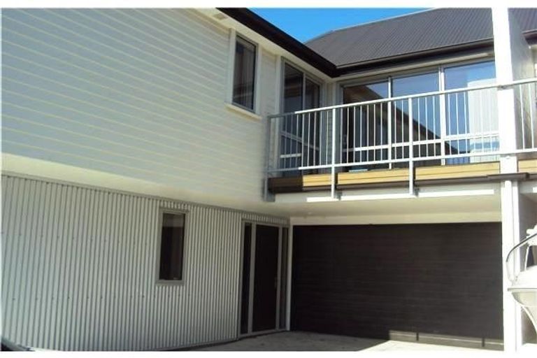 Photo of property in 2/9 Southampton Street, Sydenham, Christchurch, 8023