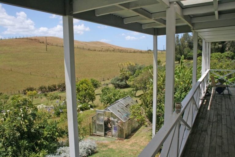 Photo of property in 325 Sandspit Road, Warkworth, 0982