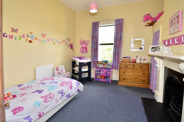 Photo of property in 75 Glen Road, The Glen, Dunedin, 9011