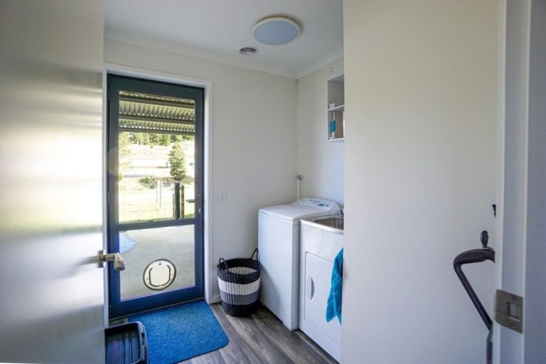 Photo of property in 213a Letts Gully Road, Letts Gully, Alexandra, 9393