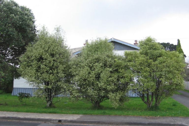 Photo of property in 1 Graham Street, Kensington, Whangarei, 0112