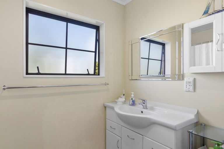 Photo of property in 9 Pukeko Place, Te Kowhai, Hamilton, 3288