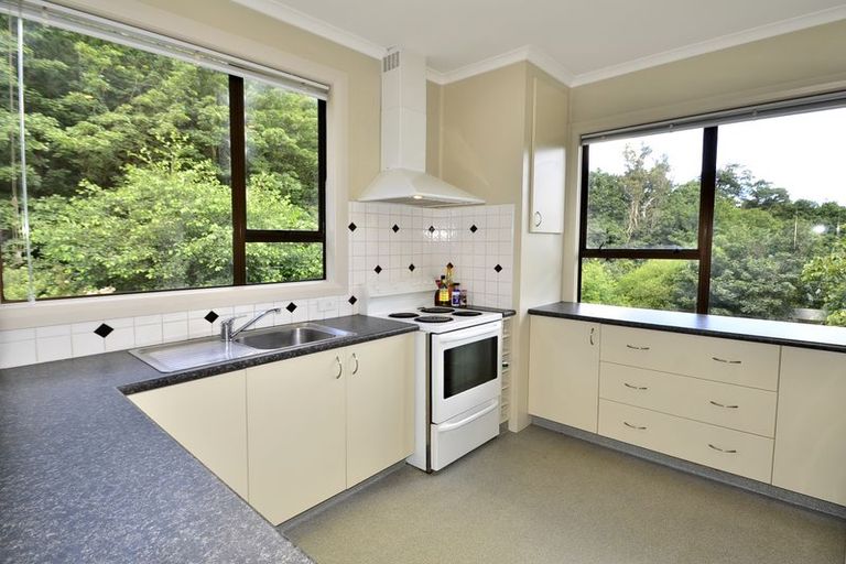 Photo of property in 75 Glen Road, The Glen, Dunedin, 9011