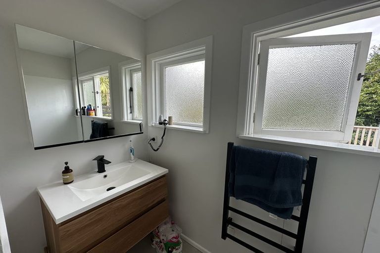 Photo of property in 14 Earp Street, Johnsonville, Wellington, 6037