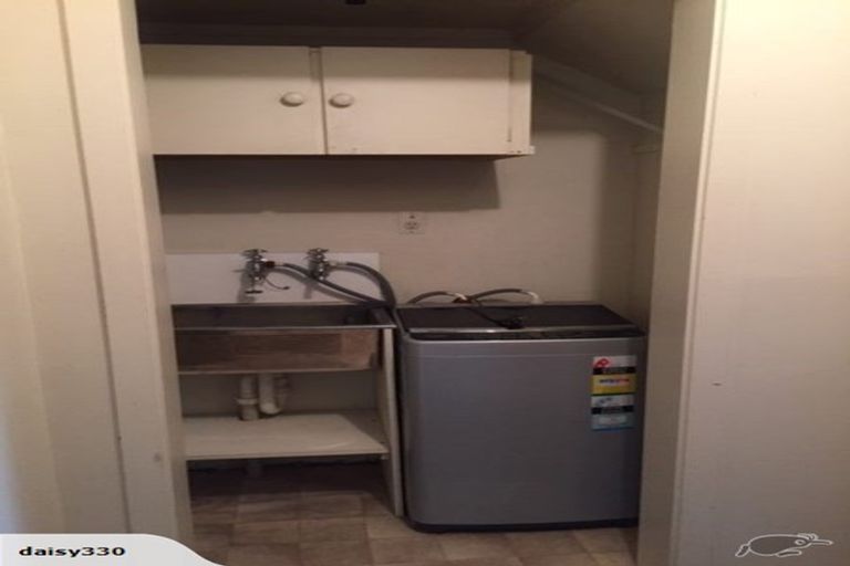 Photo of property in 6 Burnell Avenue, Thorndon, Wellington, 6011