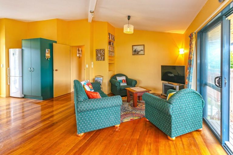 Photo of property in 12 Fishermans Bend, Whiritoa, Whangamata, 3691