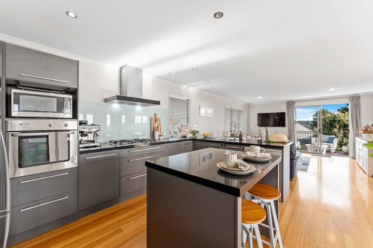 Photo of property in 125 Alec Craig Way, Gulf Harbour, Whangaparaoa, 0930