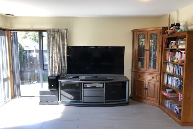 Photo of property in 1/44 Maxwell Street, Riccarton, Christchurch, 8041