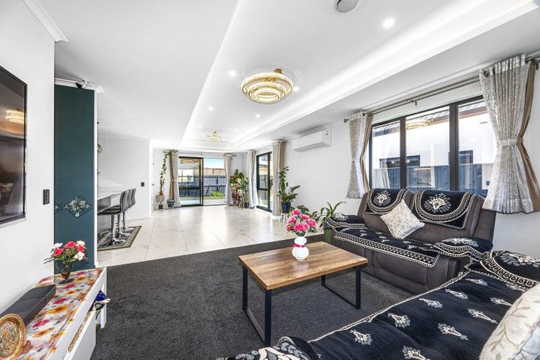 Photo of property in 66 Skibbereen Drive, Halswell, 8025