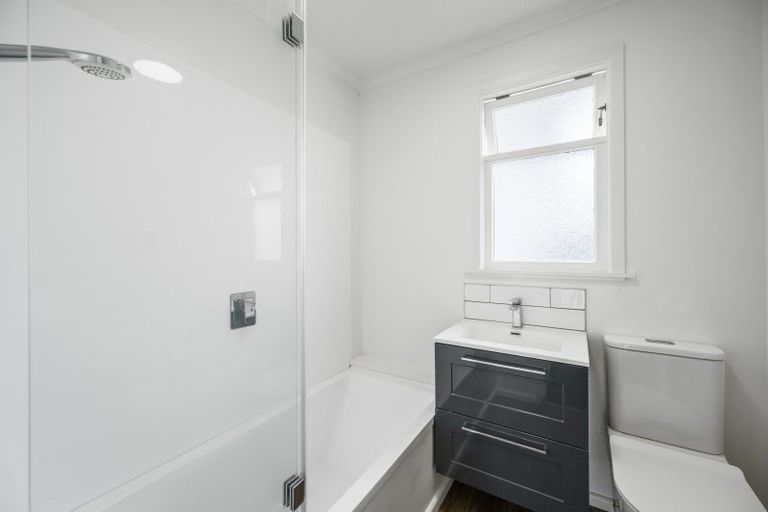 Photo of property in 108 Lumsden Road, Akina, Hastings, 4122