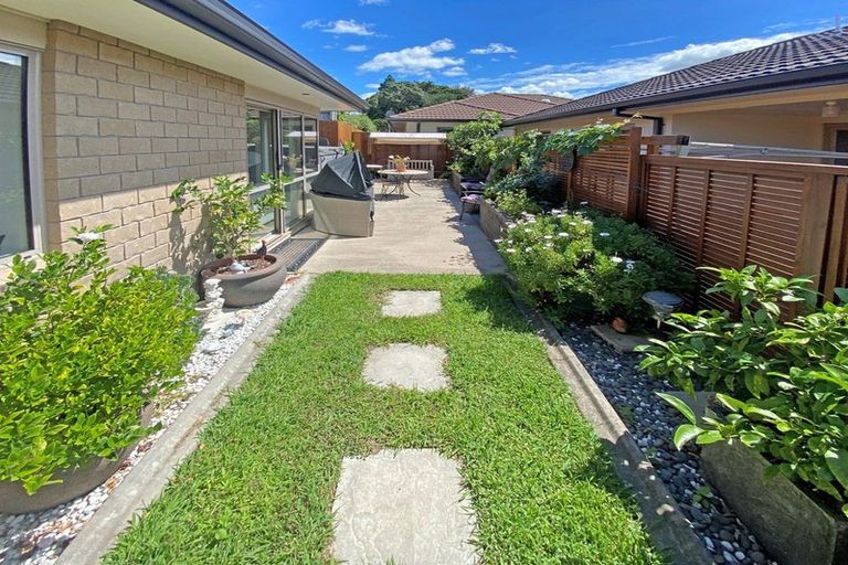 Photo of property in 14 Havenbrook Way, Pyes Pa, Tauranga, 3112