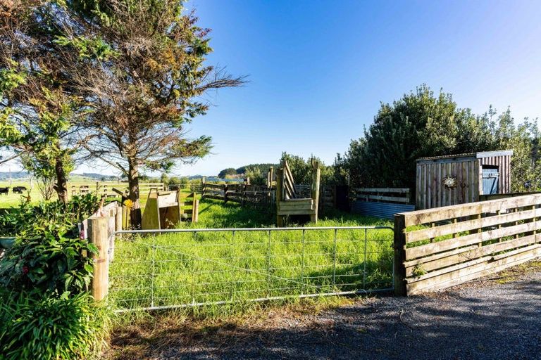 Photo of property in 39 Notorious Road West, Dargaville, 0371