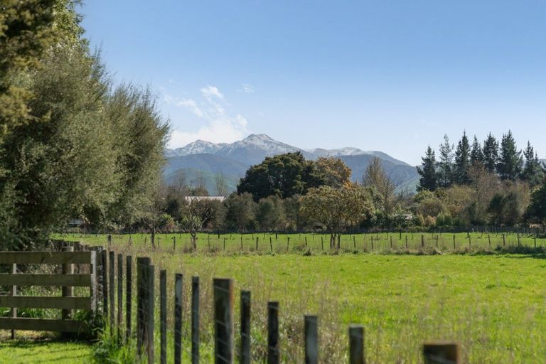 Photo of property in 119 Tararua Drive, Upper Plain, Masterton, 5888