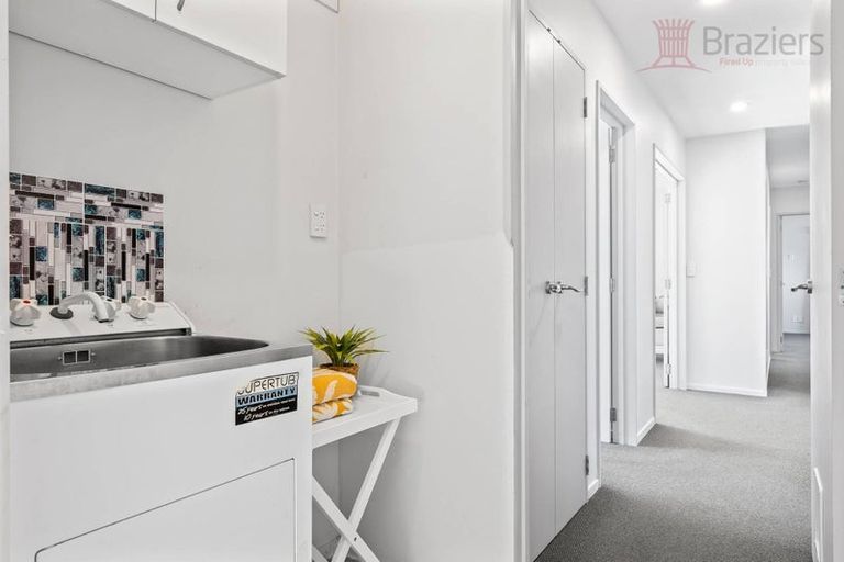 Photo of property in 2 Kirsten Place, Parklands, Christchurch, 8083