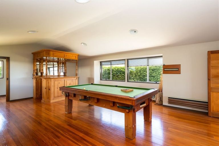Photo of property in 237 Major Hornbrook Road, Mount Pleasant, Christchurch, 8081