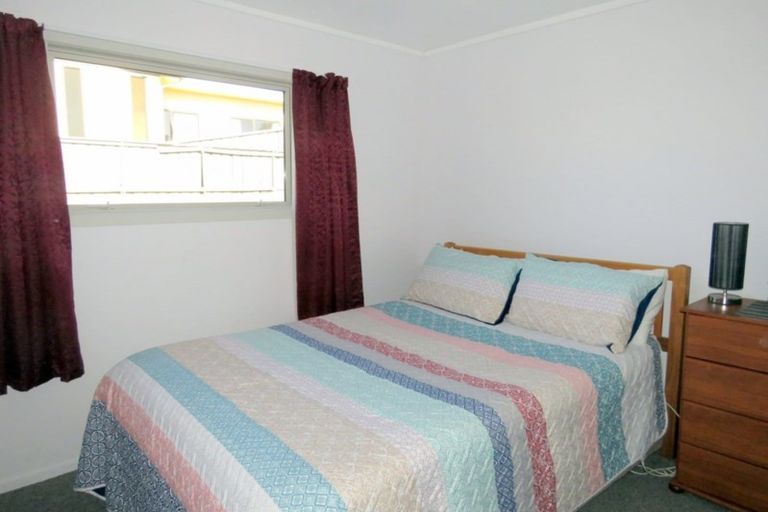 Photo of property in 75 Tees Street, South Hill, Oamaru, 9400
