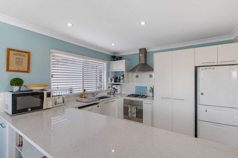 Photo of property in 1177 Whangaparaoa Road, Gulf Harbour, Whangaparaoa, 0930