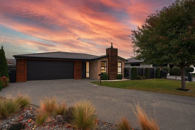 Photo of property in 20 Loxley Place, Lincoln, 7608