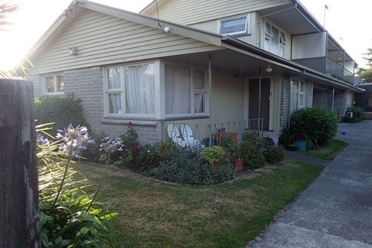 Photo of property in 2/296 Gloucester Street, Christchurch Central, Christchurch, 8011