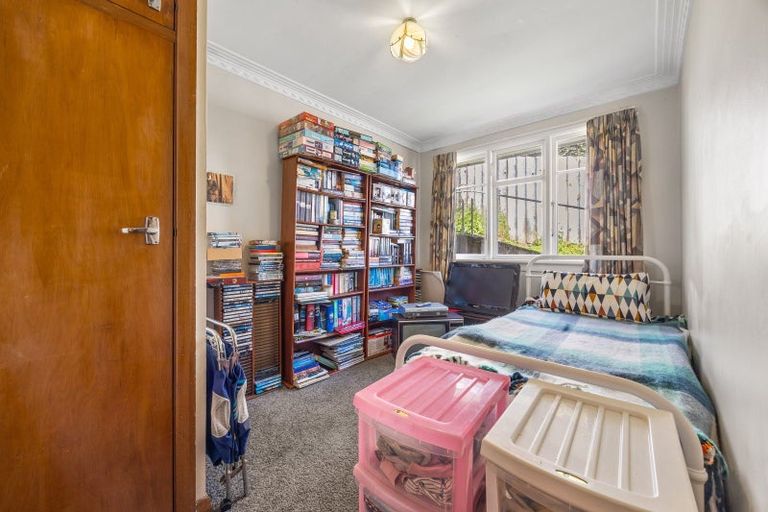 Photo of property in 469 Kaikorai Valley Road, Bradford, Dunedin, 9011