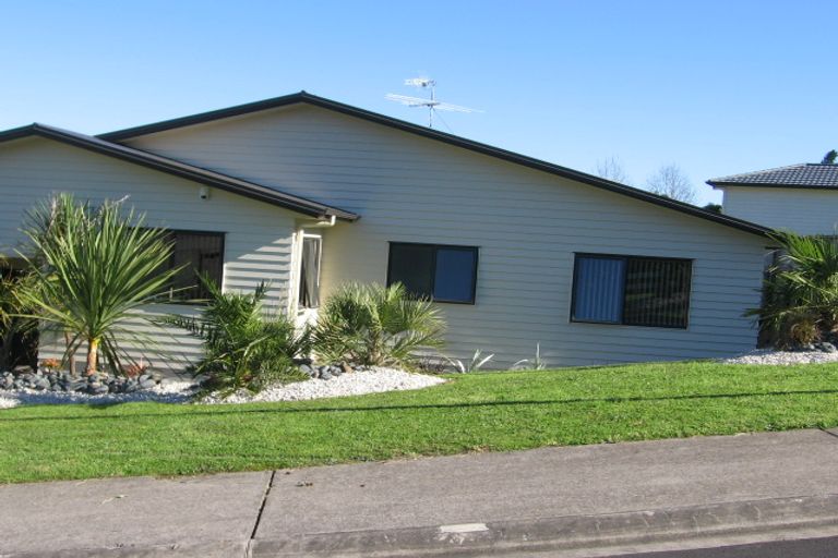 Photo of property in 78 View Ridge Drive, Ranui, Auckland, 0612