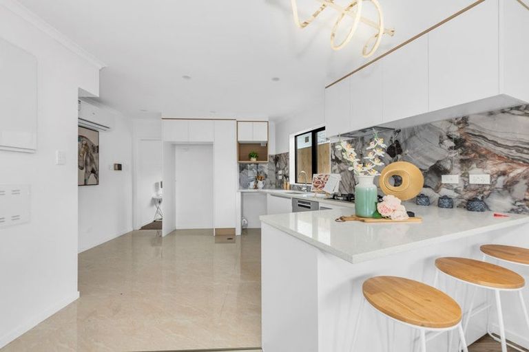 Photo of property in 6d Tua Place, Favona, Auckland, 2024