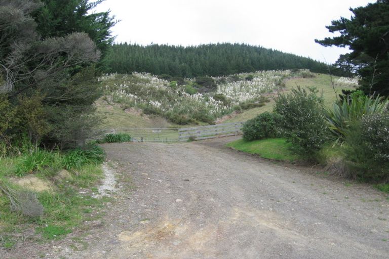 Photo of property in 74 Robinson Road, Whangarei Heads, Whangarei, 0174