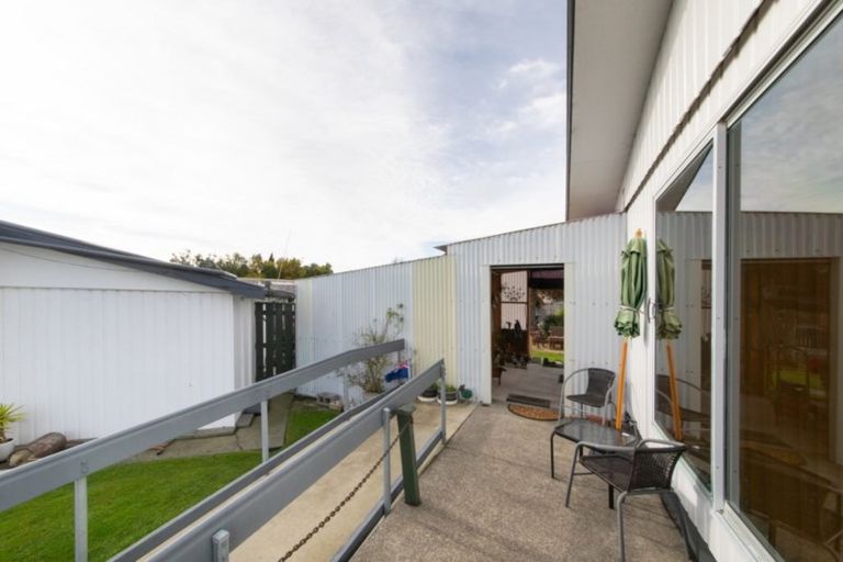 Photo of property in 69 Dundas Road, Sanson, 4817