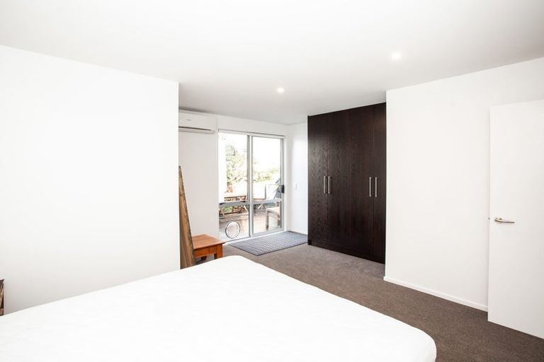 Photo of property in 25a Bayview Place, Cass Bay, Lyttelton, 8082