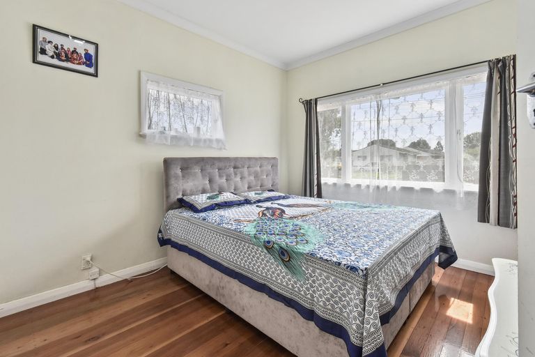 Photo of property in 3 Overton Road, Papatoetoe, Auckland, 2025