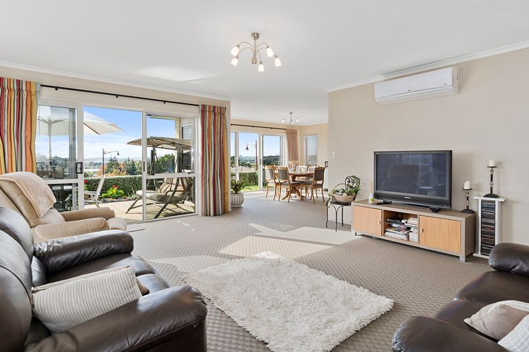 Photo of property in 23 Merlot Drive, Pyes Pa, Tauranga, 3112