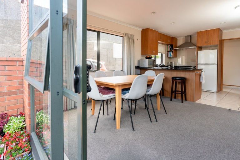 Photo of property in 33 Argentine Avenue, Miramar, Wellington, 6022