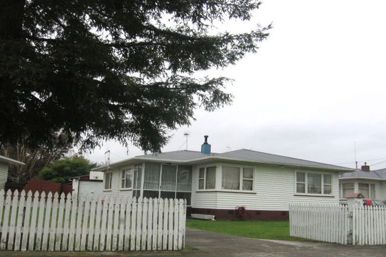 Photo of property in 23 Duff Crescent, Highbury, Palmerston North, 4412