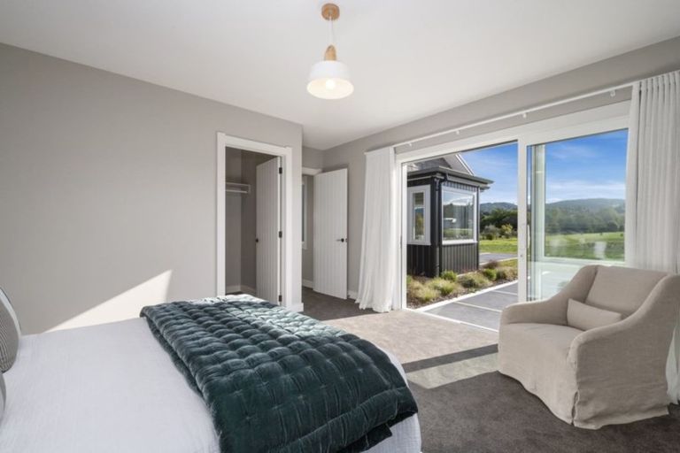 Photo of property in 56 Oakdale Drive, Kinloch, Taupo, 3377