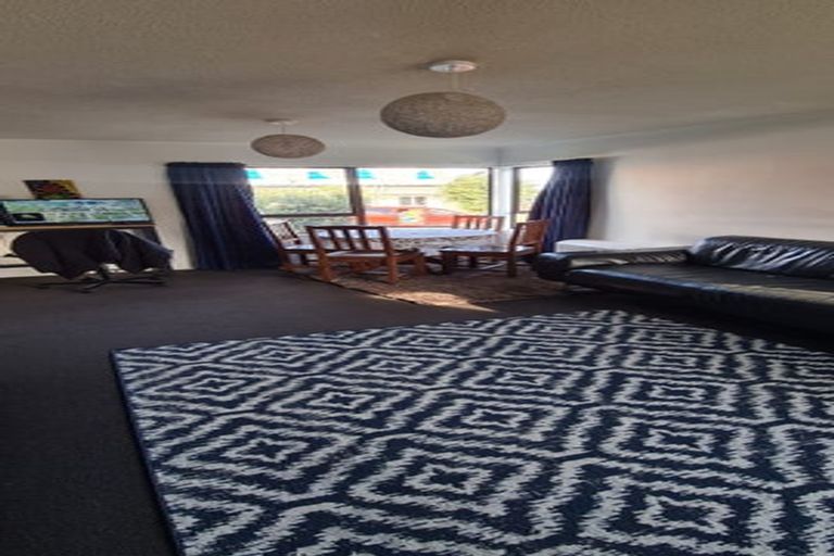 Photo of property in 67 Frobisher Street, Island Bay, Wellington, 6023