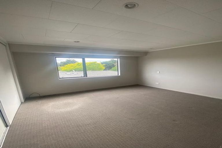 Photo of property in 21 Hakea Place, Totara Heights, Auckland, 2105