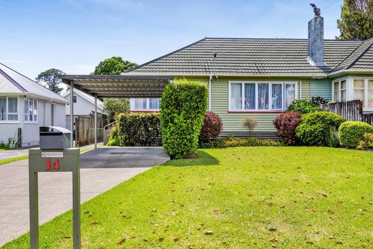 Photo of property in 14 Plympton Street, Brooklands, New Plymouth, 4310