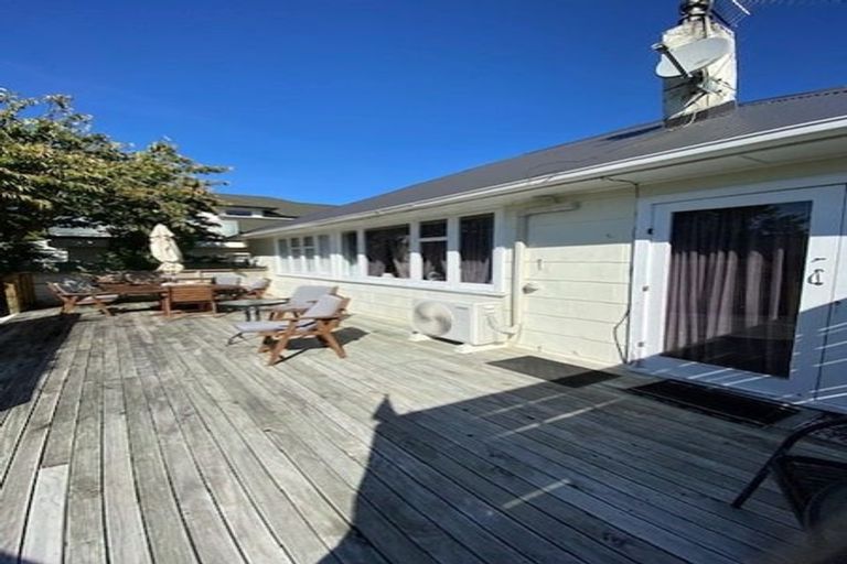 Photo of property in 21 Sandford Street, Trentham, Upper Hutt, 5018